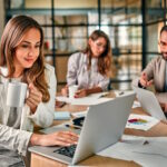 Najnowsza generacja Lenovo ThinkPad L13 przynosi ze sobą wiele nowości, które poprawiają jakość użytkowania i zwiększają wydajność laptopa